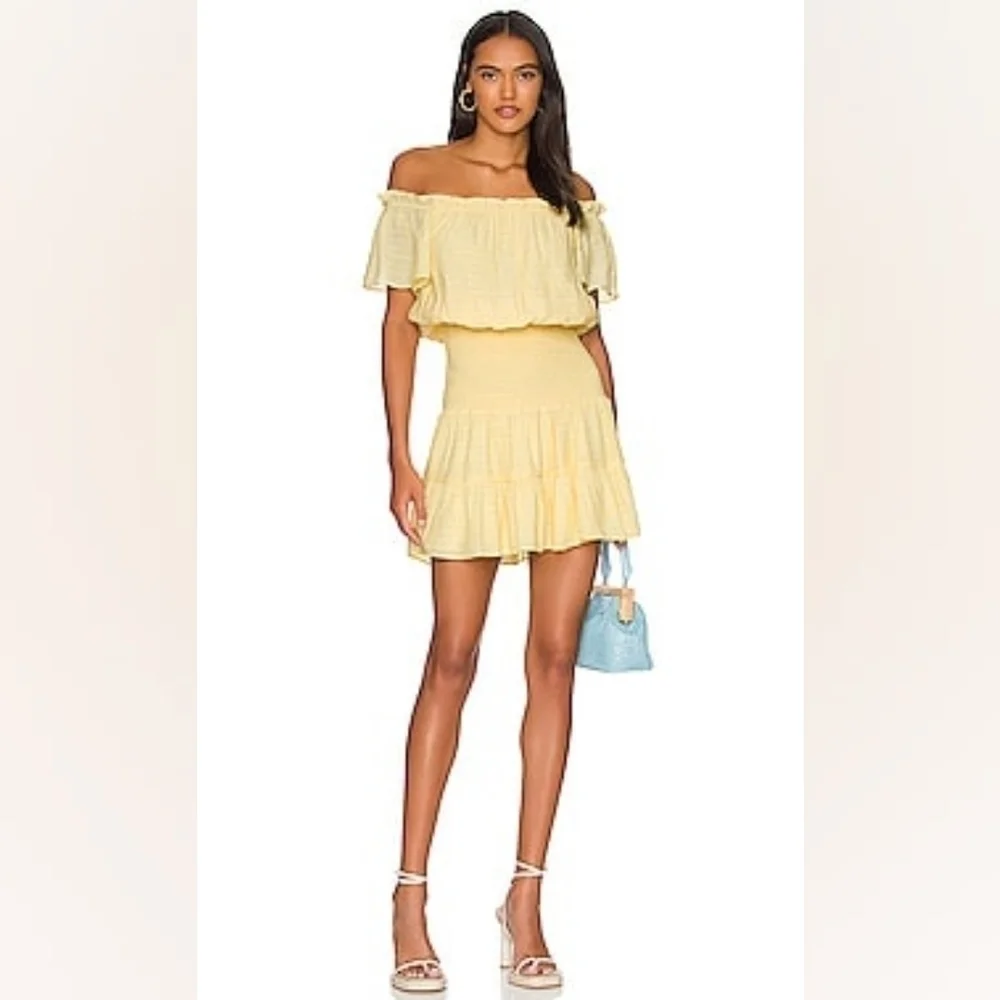BCBGeneration Off The Shoulder Dress in Pale Banana - Picture 2 of 10